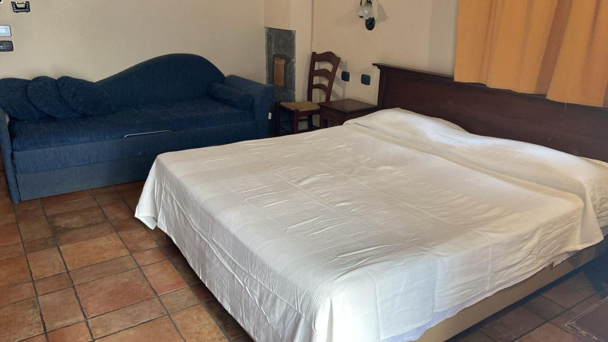 Hotel Capomulini 3 Stelle Acireale Zewnętrze zdjęcie