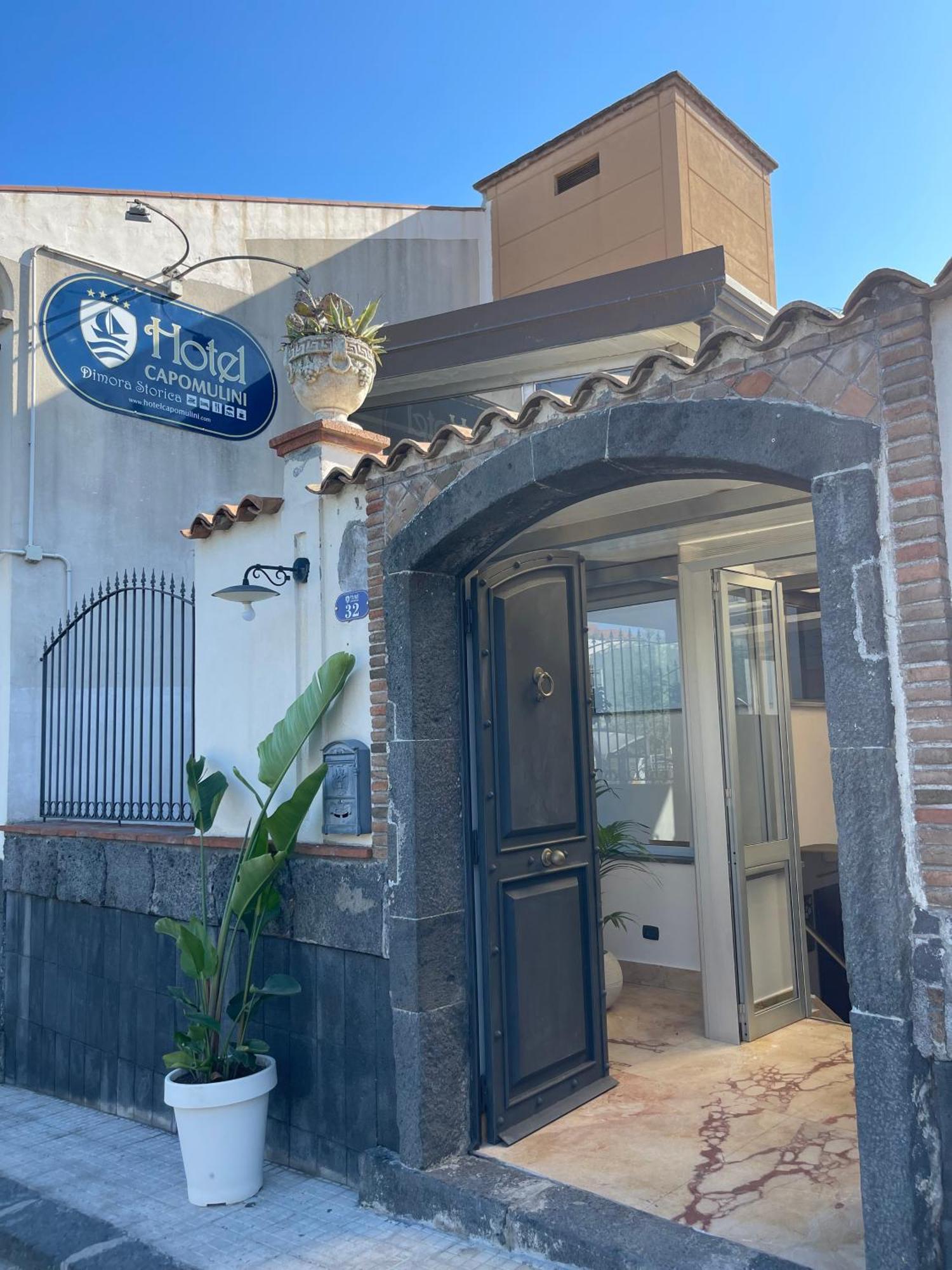 Hotel Capomulini 3 Stelle Acireale Zewnętrze zdjęcie