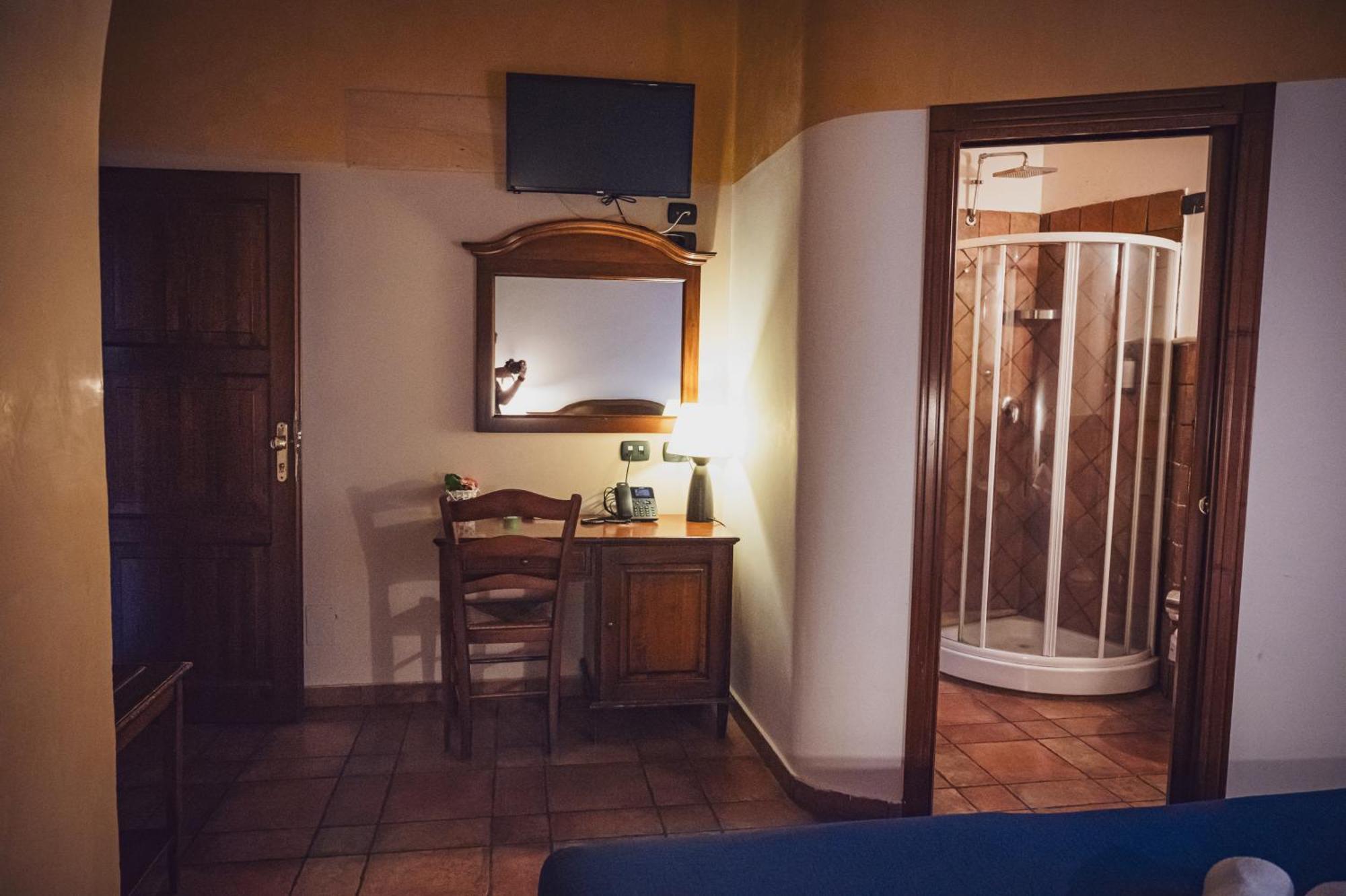 Hotel Capomulini 3 Stelle Acireale Zewnętrze zdjęcie